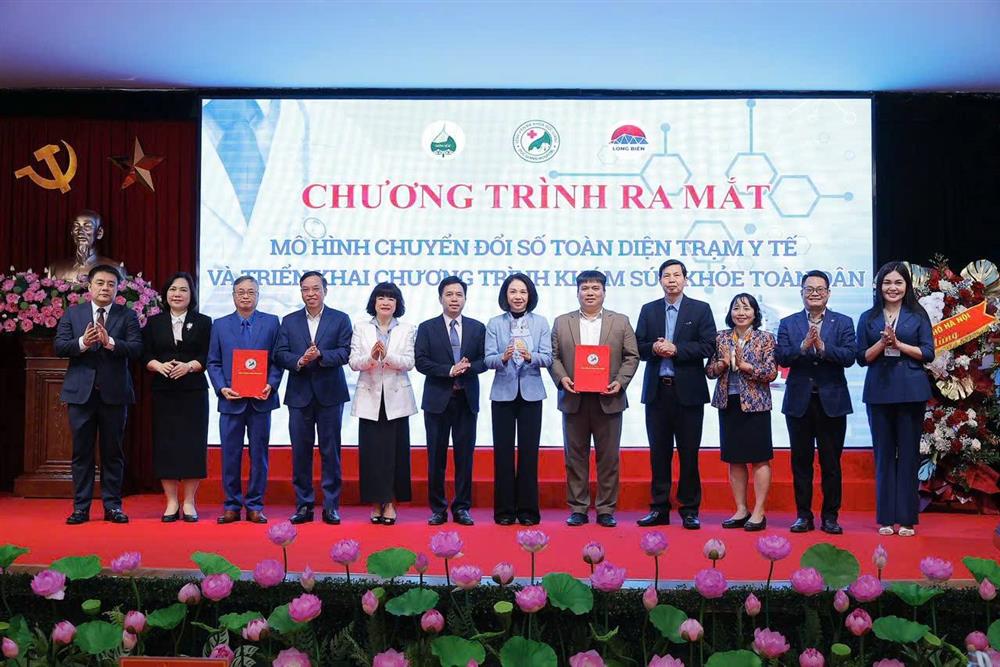 RA MẮT MÔ HÌNH CHUYỂN ĐỔI SỐ TOÀN DIỆN TRẠM Y TẾ – TRIỂN KHAI KHÁM SỨC KHỎE TOÀN DÂN NĂM 2026